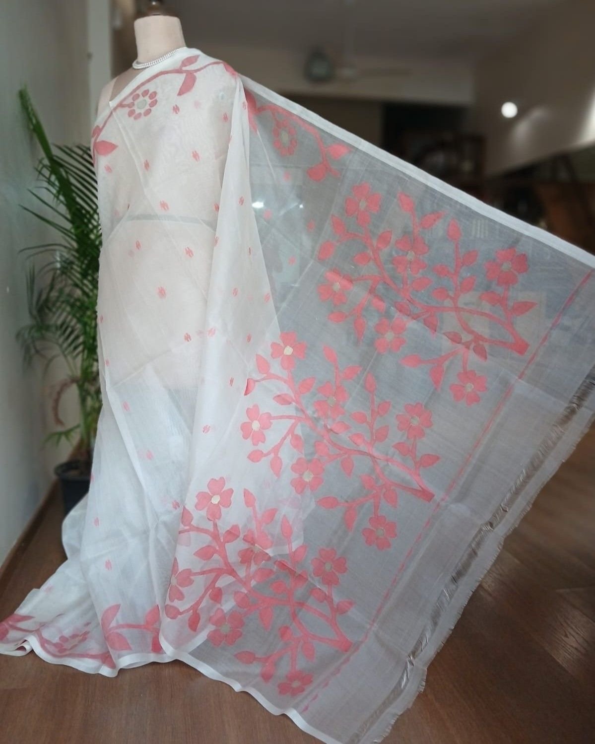 Hand Jamdani in Mulberry Silk with Floral Motifs – (SJMS1133)