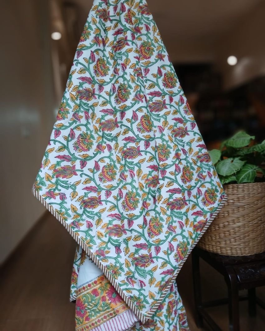 Reversible Soft Single Dohar in Mul Cotton – (MCSD1020) - Image 3