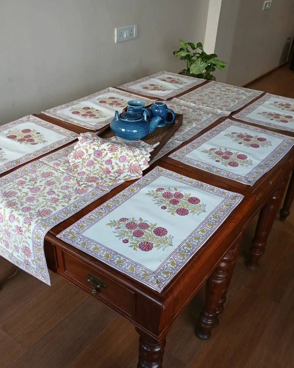 6-Seater Dining Table Set - (DINSET007)