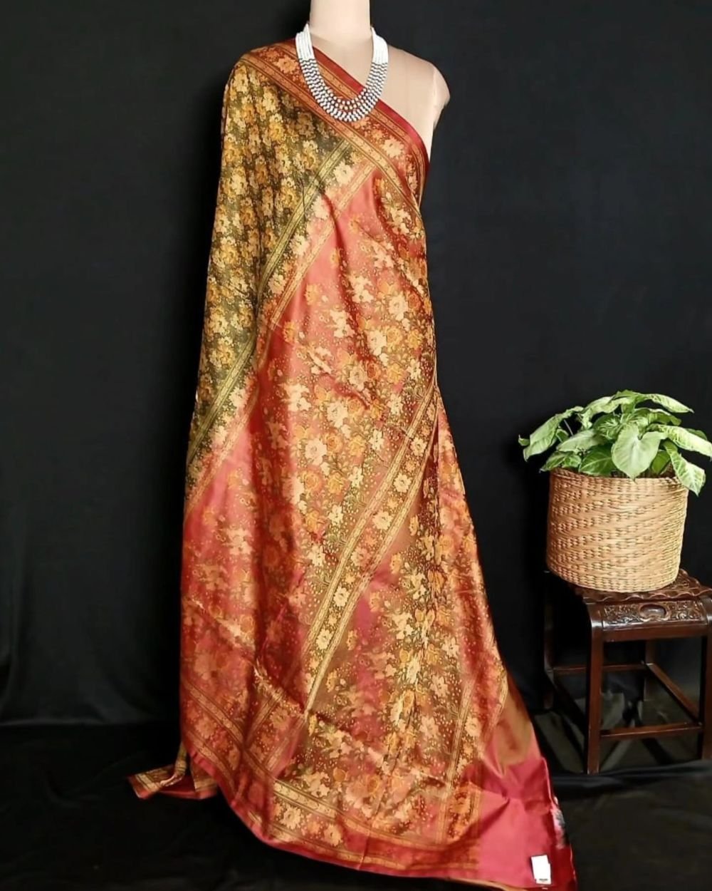 Banarasi Tanchoi Tehri Jamavar Silk Saree – (BTTJ0018) - Image 6