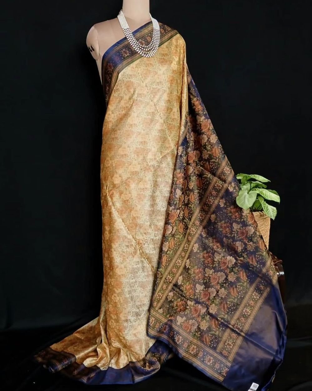 Banarasi Tanchoi Tehri Jamavar Silk Saree – (BTTJ0020)