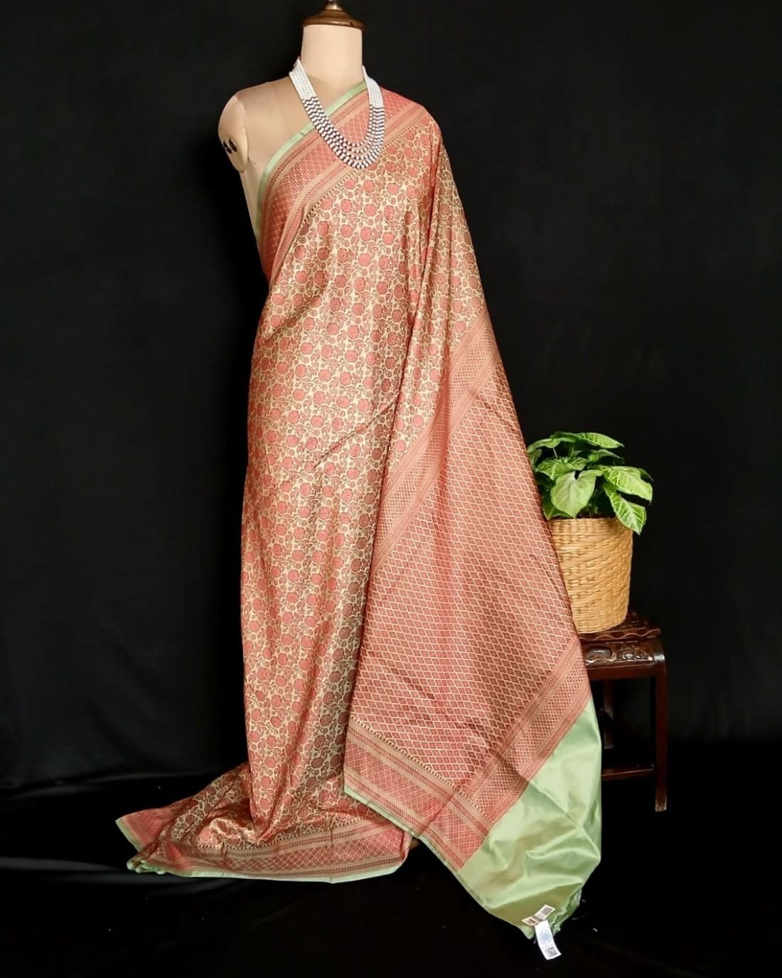Grand Resham Banarasi in Pure Silk Saree - (RBSS0004)