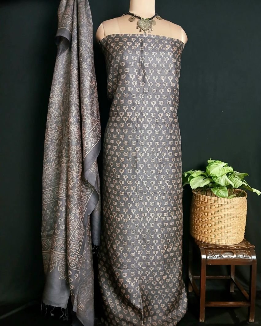 Two-Piece Salwar Sets in Pure Tussar Silk – (TPSS0003)