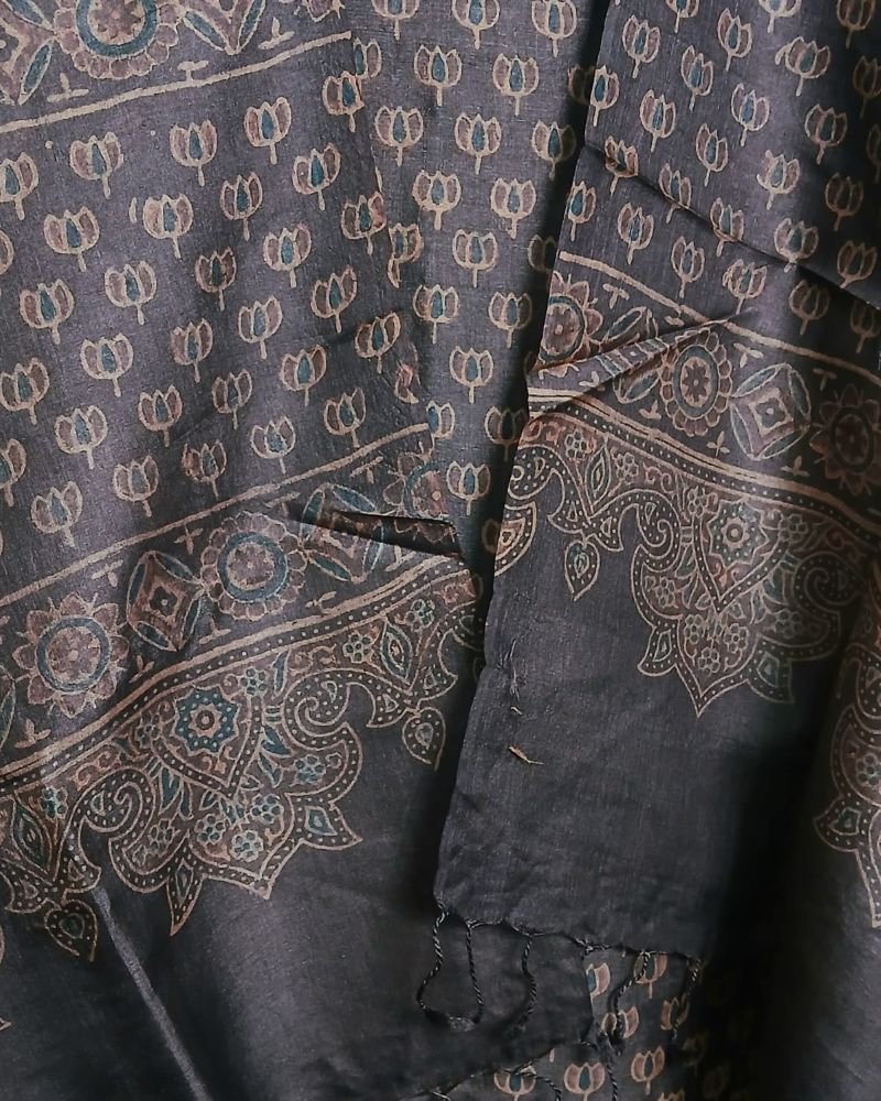 Two-Piece Salwar Sets in Pure Tussar Silk – (TPSS0003) - Image 8
