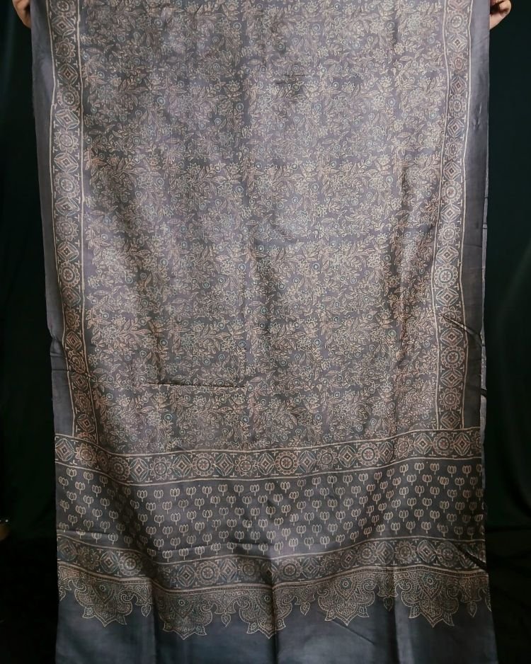 Two-Piece Salwar Sets in Pure Tussar Silk – (TPSS0003) - Image 9
