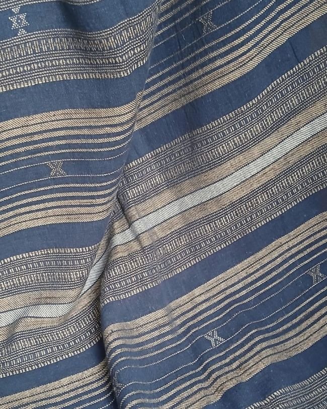 Indigo Kala Cotton Bhujodi Saree with Tussar Silk Highlights – (BHUJ1100) - Image 2