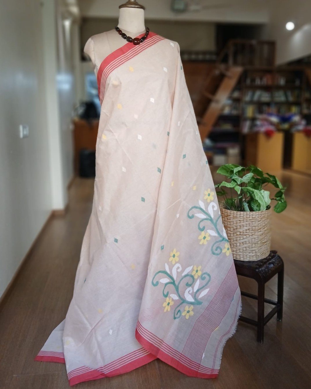Crisp Cotton Hand Jamdani from Phulia in West Bengal – (CCHJ0022) - Image 6