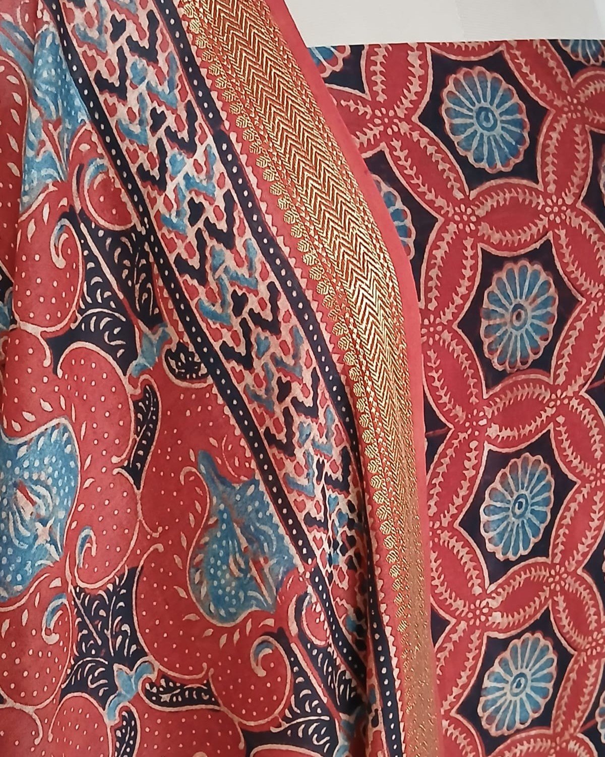 Two-piece salwar set in Maheshwari Silk Cotton - (SSMS0008) - Image 9