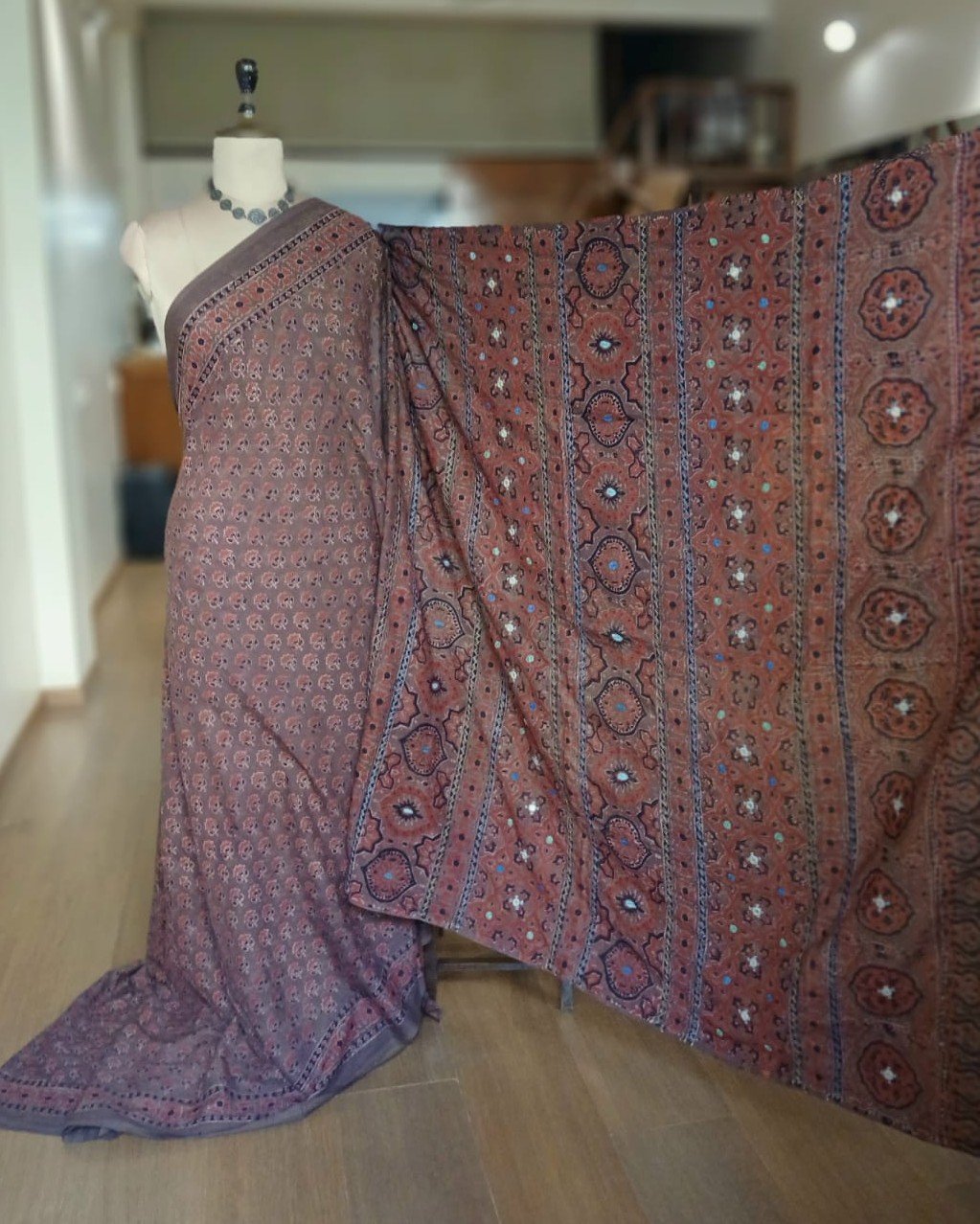 Barmer Ajrakh with Embroidered Palla Mul Cotton Saree – (AMCE0018) - Image 5