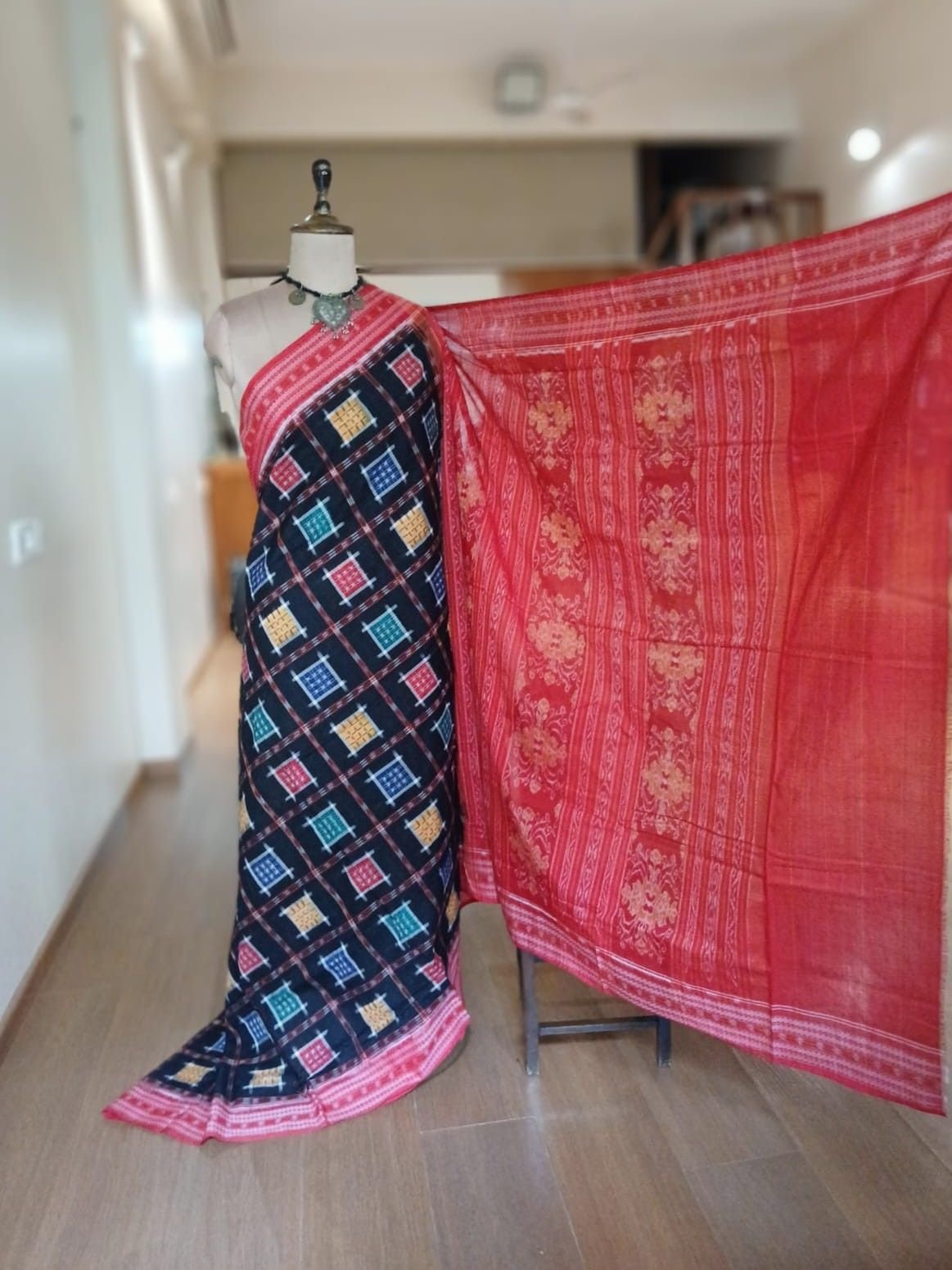 Ashwini Design Multi-Colour Double Ikat Cotton Saree from Sambalpur – (ADIS0005) - Image 4