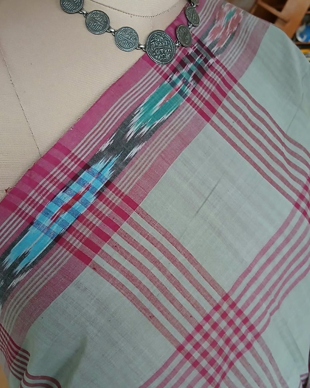 Checked Cotton Saree Handwoven in Machilipatnam (Bandar Saree) - (BSCC0001) - Image 3