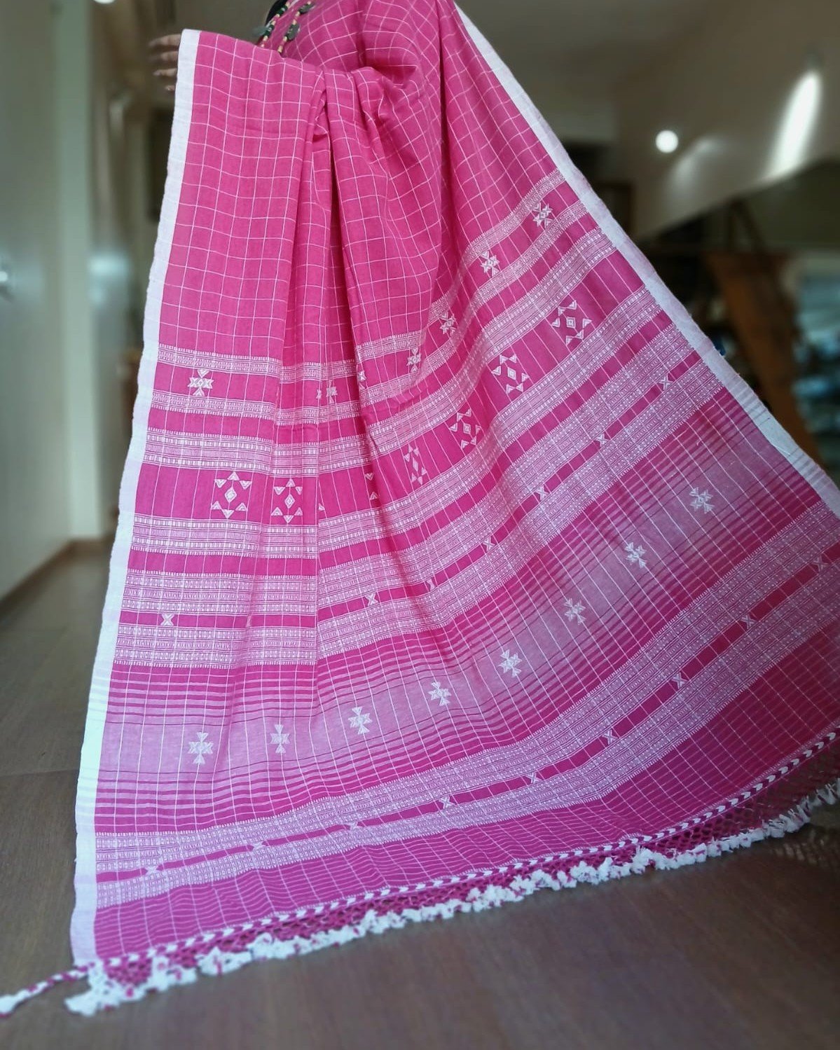 Bhujodi Saree Handwoven in Kala Cotton – (BHUJ1126)
