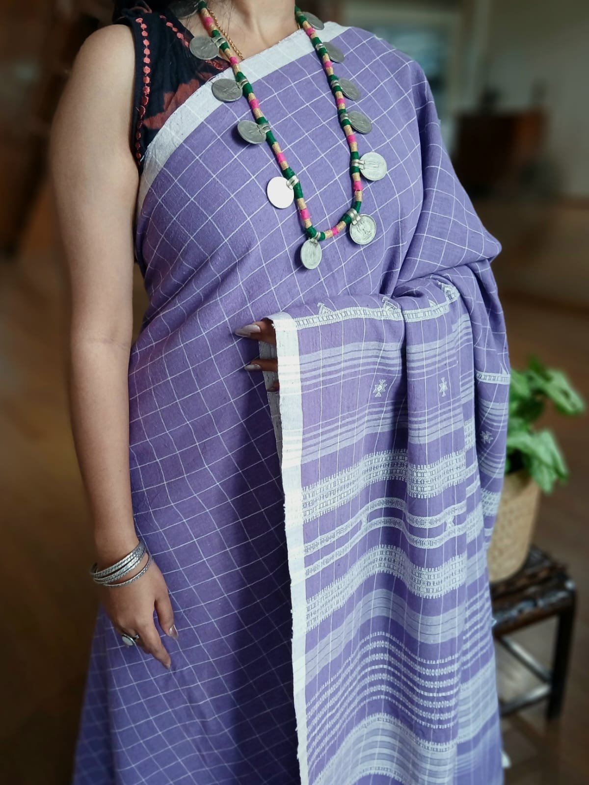 Bhujodi Saree Handwoven in Kala Cotton – (BHUJ1133) - Image 2