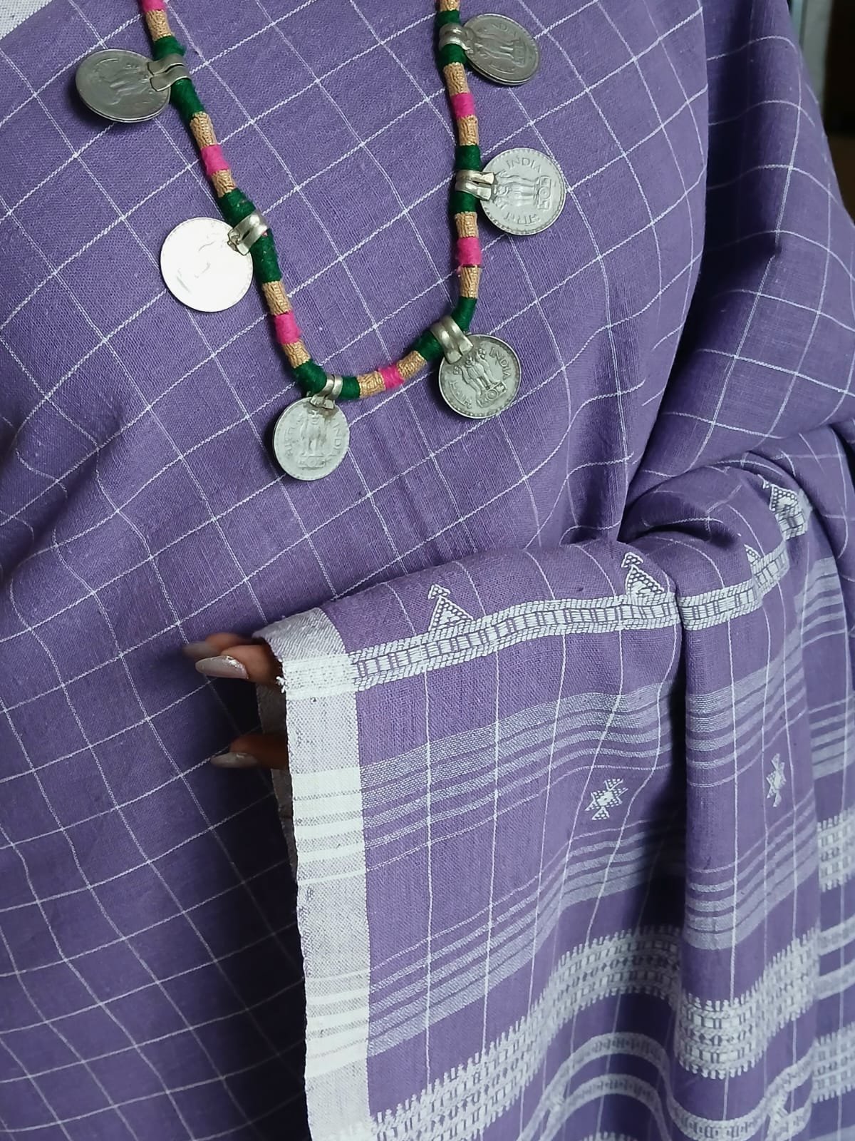 Bhujodi Saree Handwoven in Kala Cotton – (BHUJ1133) - Image 3