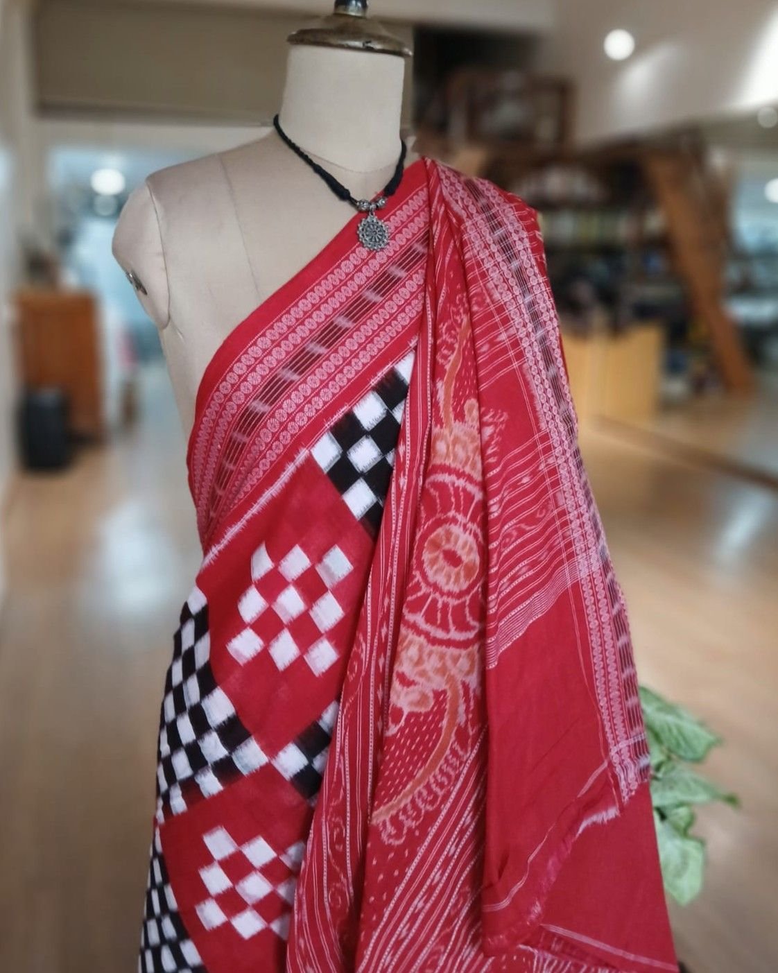 Bichitrapuri Sambalpur Double Ikat Saree in Cotton - (SSIS0003) - Image 5