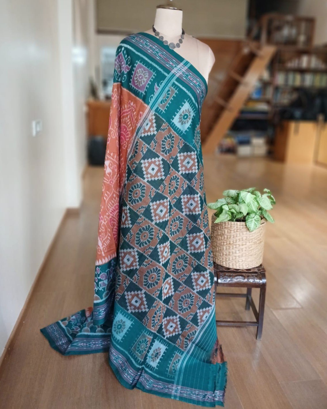Nuapatna Single Ikat Handloom Saree - (NSIS0052) - Image 9