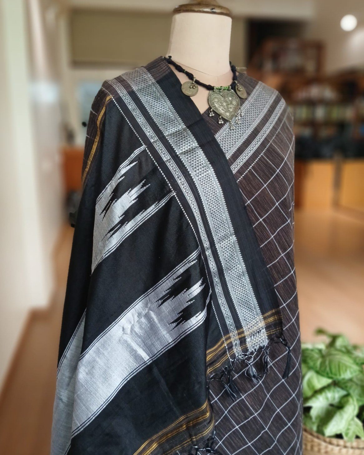Handloom Ilkal Saree - (ILKA1049) - Image 4
