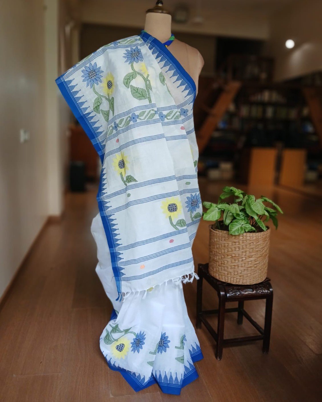 Moirang Phee Handweave Saree from Manipur - (MPHS0001)