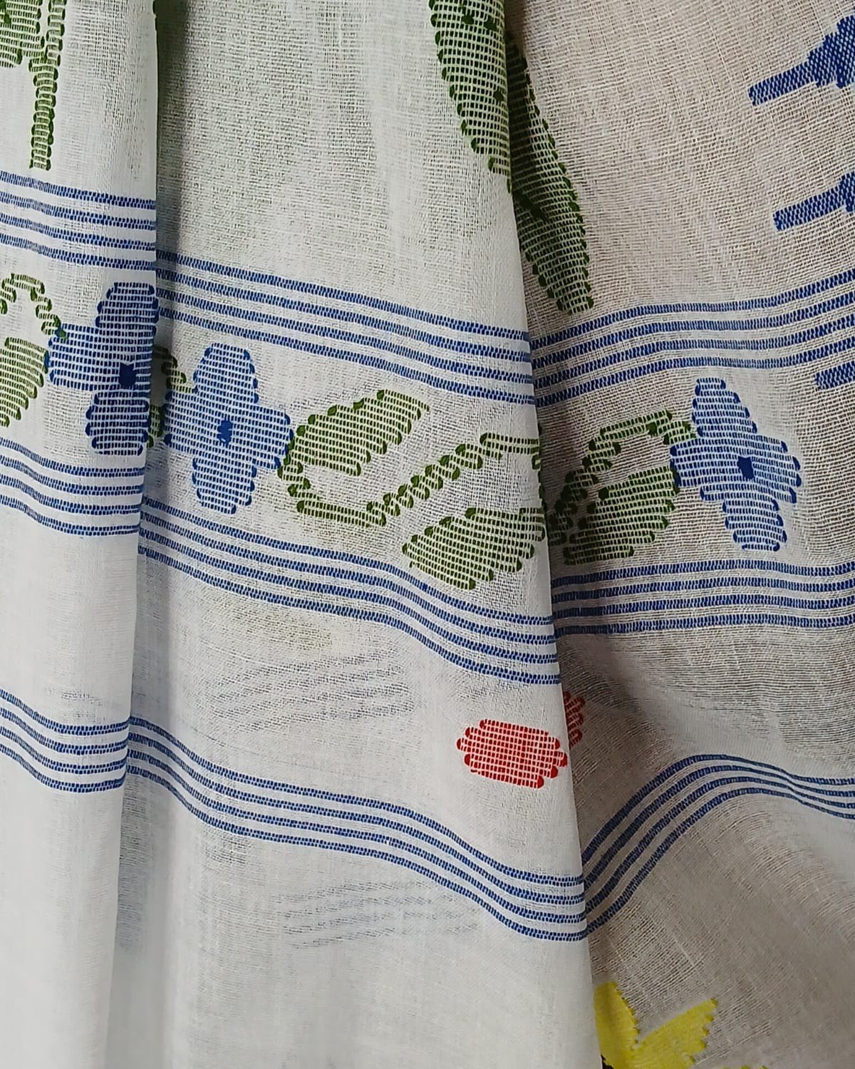 Moirang Phee Handweave Saree from Manipur - (MPHS0001) - Image 7