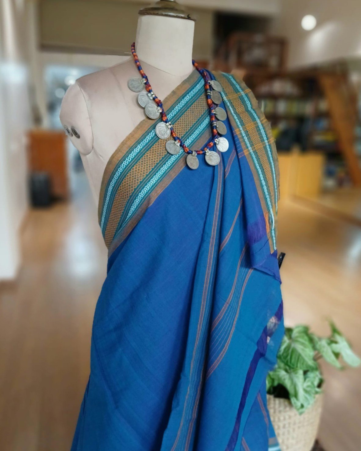 Classic Handwoven 40-count Kandangi from Chettinad – (CHKS0030) - Image 5