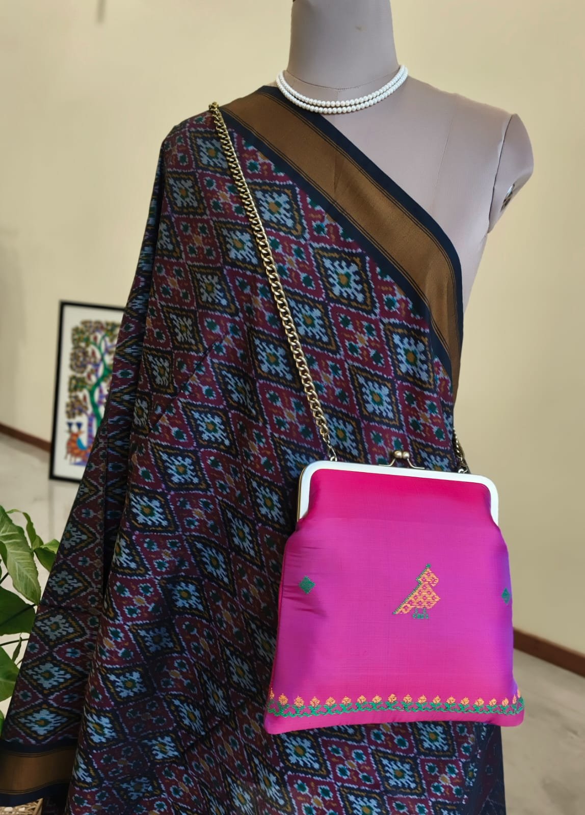 Kasuti Embroidered Silk Purse - (KSTP1019) - Image 2