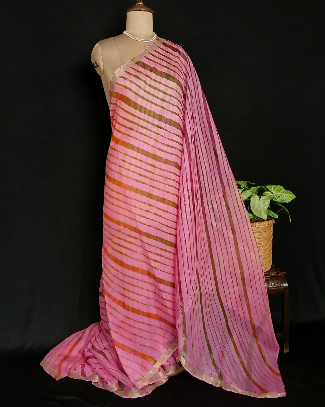 Hand tie-dye Leheriya on Kota Silk (HTKS1043) - Image 2