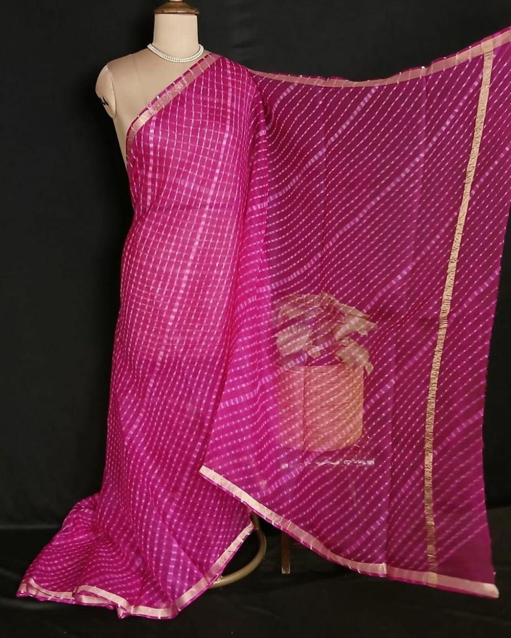Hand tie-dye Leheriya on Kota Silk (HTKS1045) - Image 3