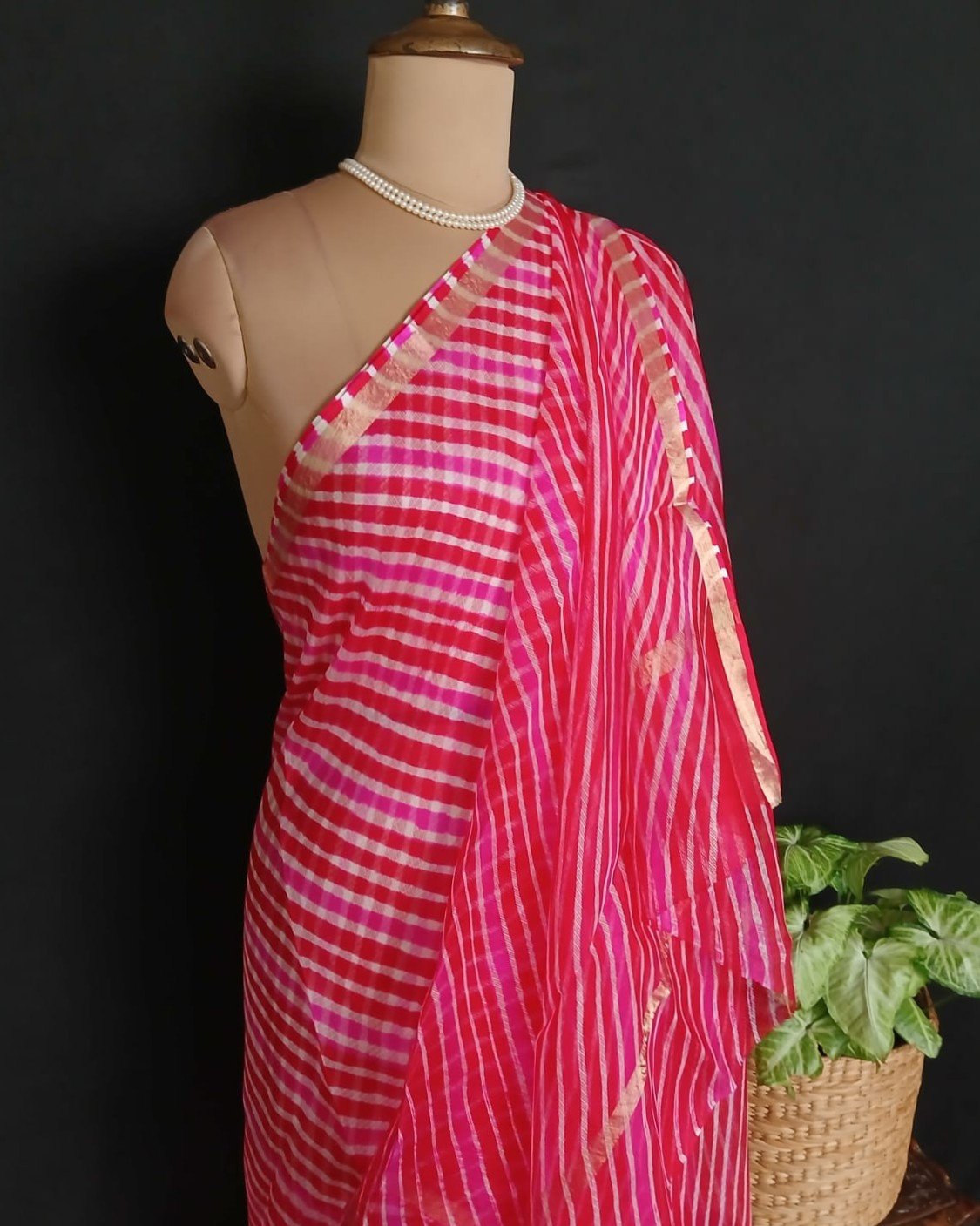 Hand tie-dye Leheriya on Kota Silk (HTKS1034)
