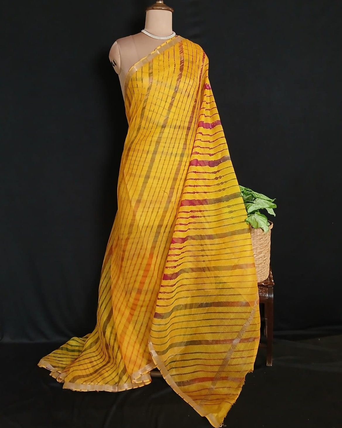 Hand tie-dye Leheriya on Kota Silk (HTKS1046) - Image 2