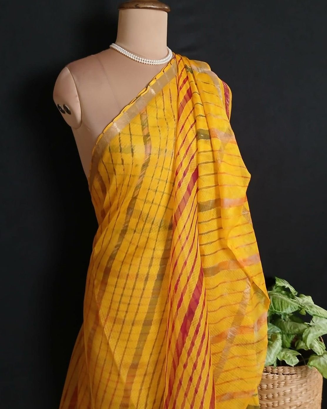 Hand tie-dye Leheriya on Kota Silk (HTKS1046)