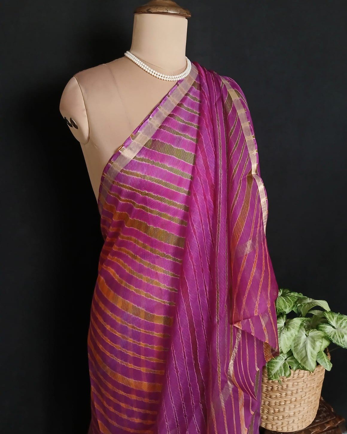Hand tie-dye Leheriya on Kota Silk (HTKS1039)