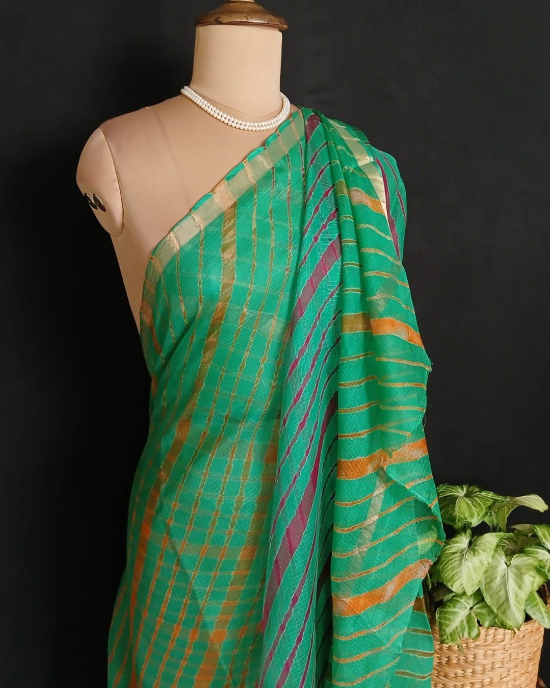 Hand tie-dye Leheriya on Kota Silk (HTKS1035)