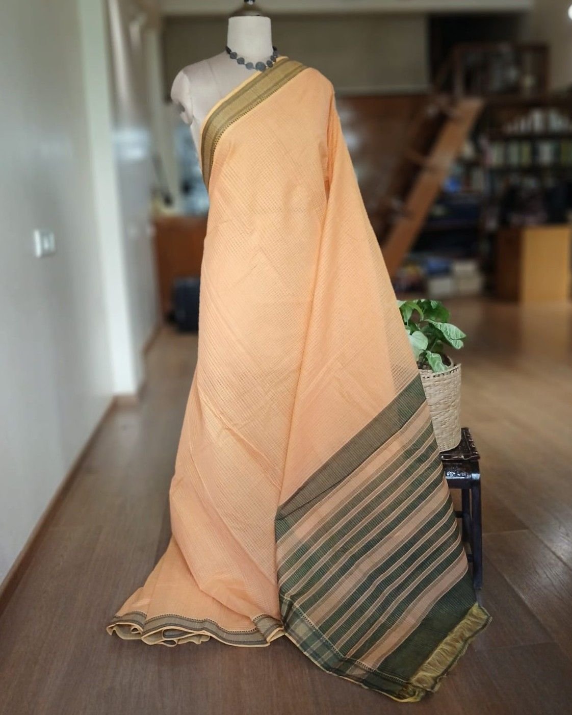 Mangalagiri Handweave Cotton Saree - (MHCS0044) - Image 2