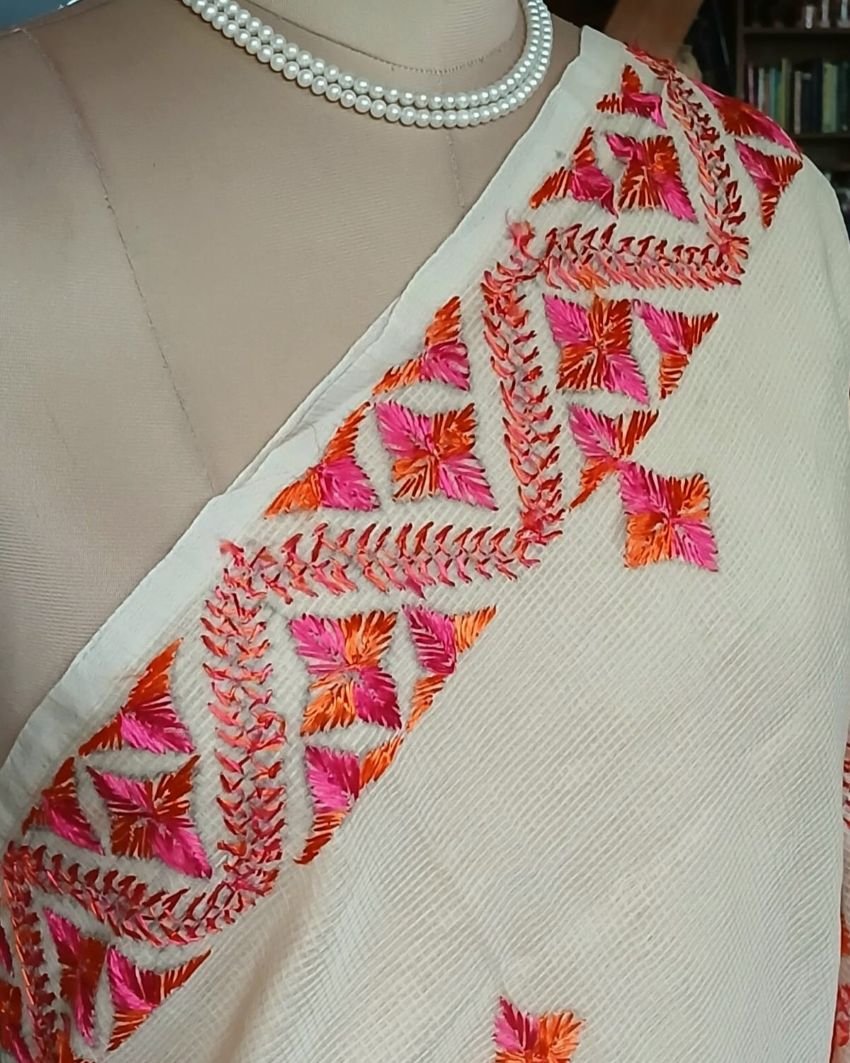 Phulkari Hand Embroidered Saree from Punjab -(PHES1002) - Image 3