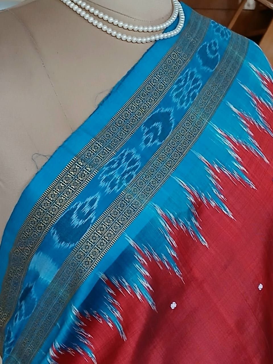 Pure Silk Nuapatna Khandua Pata in Single Ikat- (SKSS0008) - Image 3