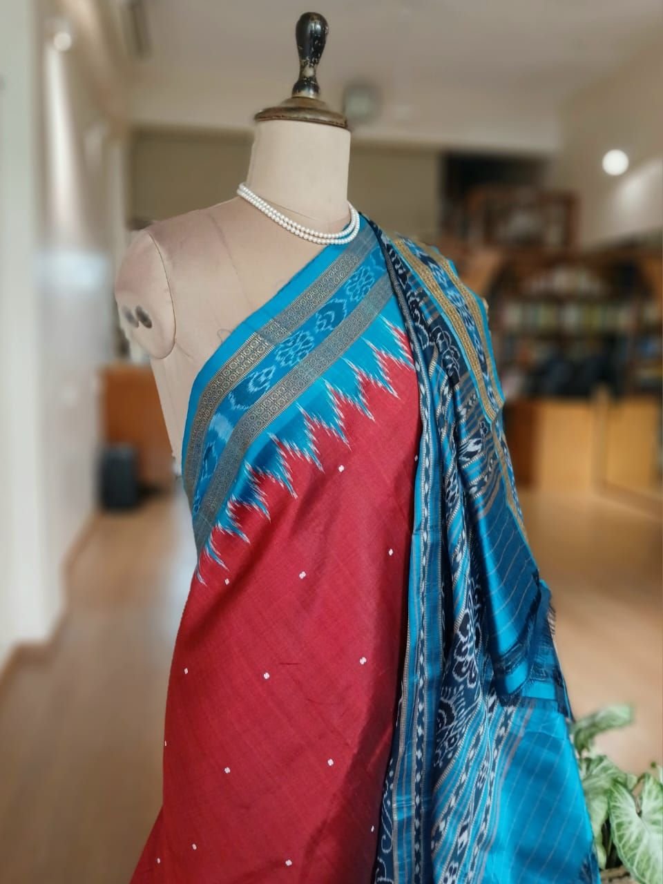 Pure Silk Nuapatna Khandua Pata in Single Ikat- (SKSS0008) - Image 6