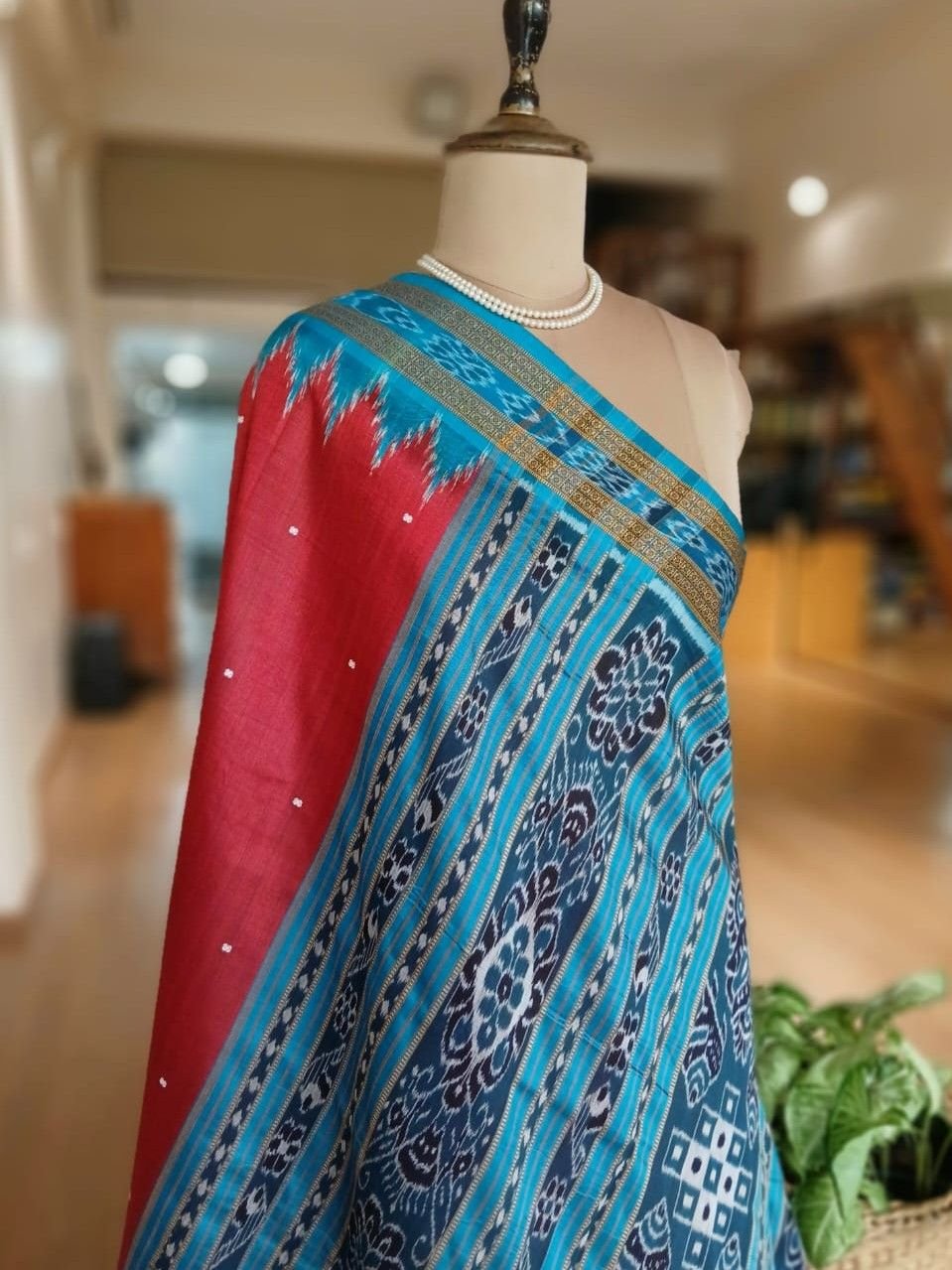 Pure Silk Nuapatna Khandua Pata in Single Ikat- (SKSS0008) - Image 9