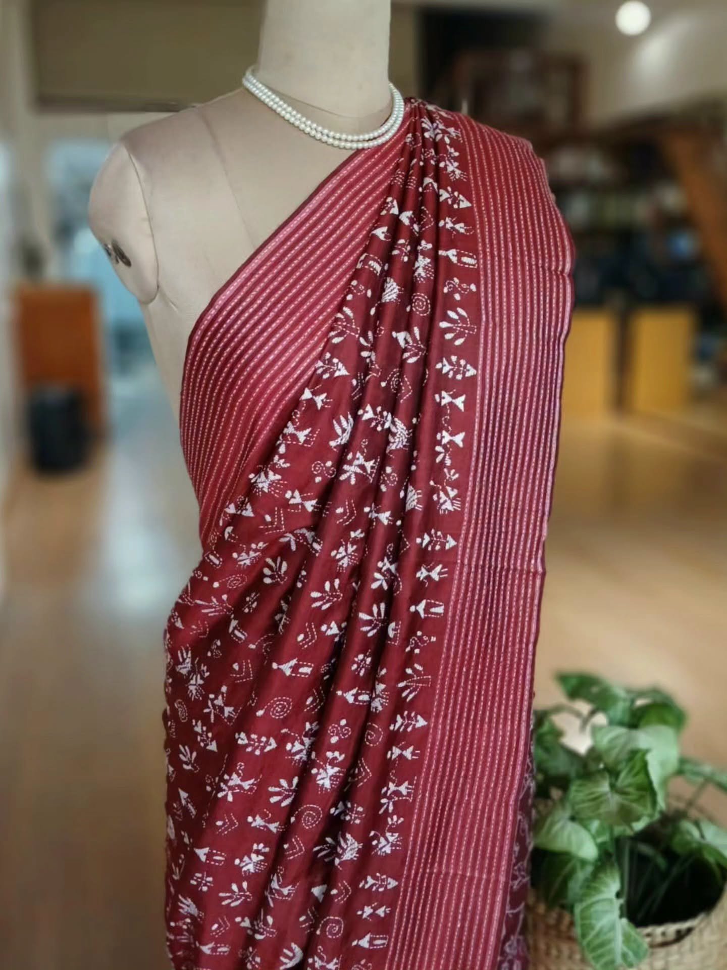 Hand Embroidered Santiniketan Kantha Saree - (SNBK0022) - Image 7