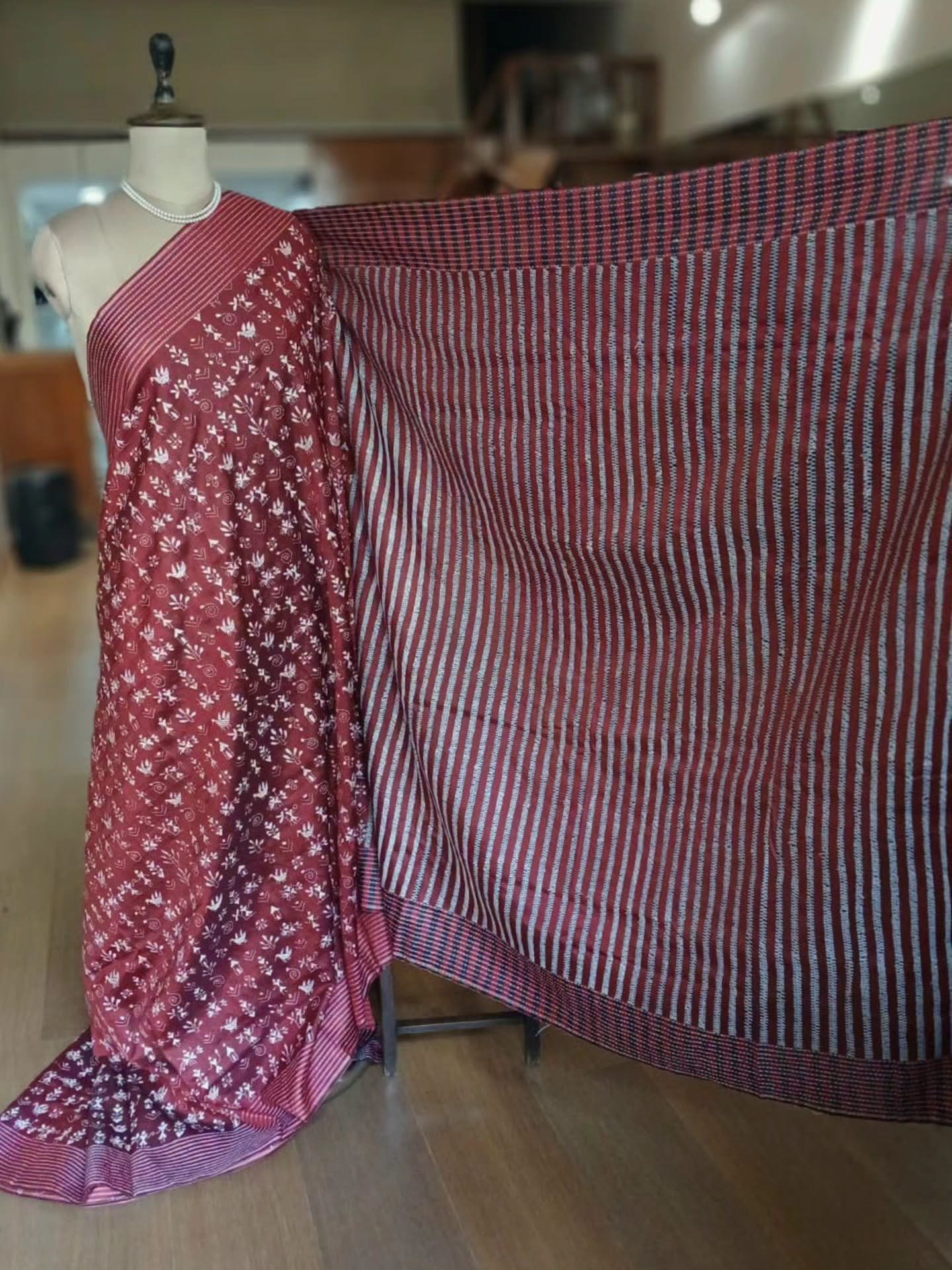 Hand Embroidered Santiniketan Kantha Saree - (SNBK0022) - Image 6
