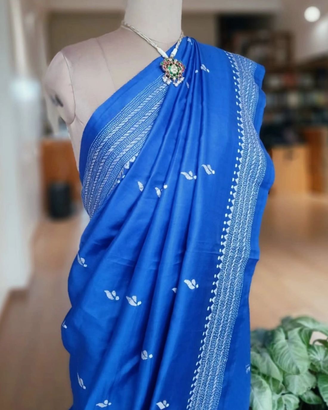 Hand Embroidered Santiniketan Kantha Saree - (SNBK0016) - Image 6