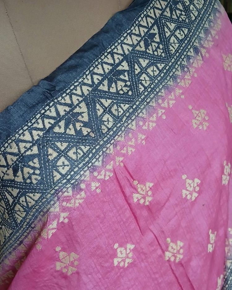 PadmaShree Takdira Begum’s Tussar Silk Kantha Saree - (TSKS0023) - Image 3