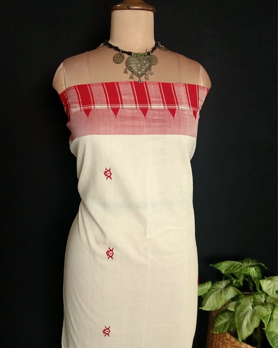 Kotpad Natural Dyes Cotton Saree – (CTKS0043) - Image 13