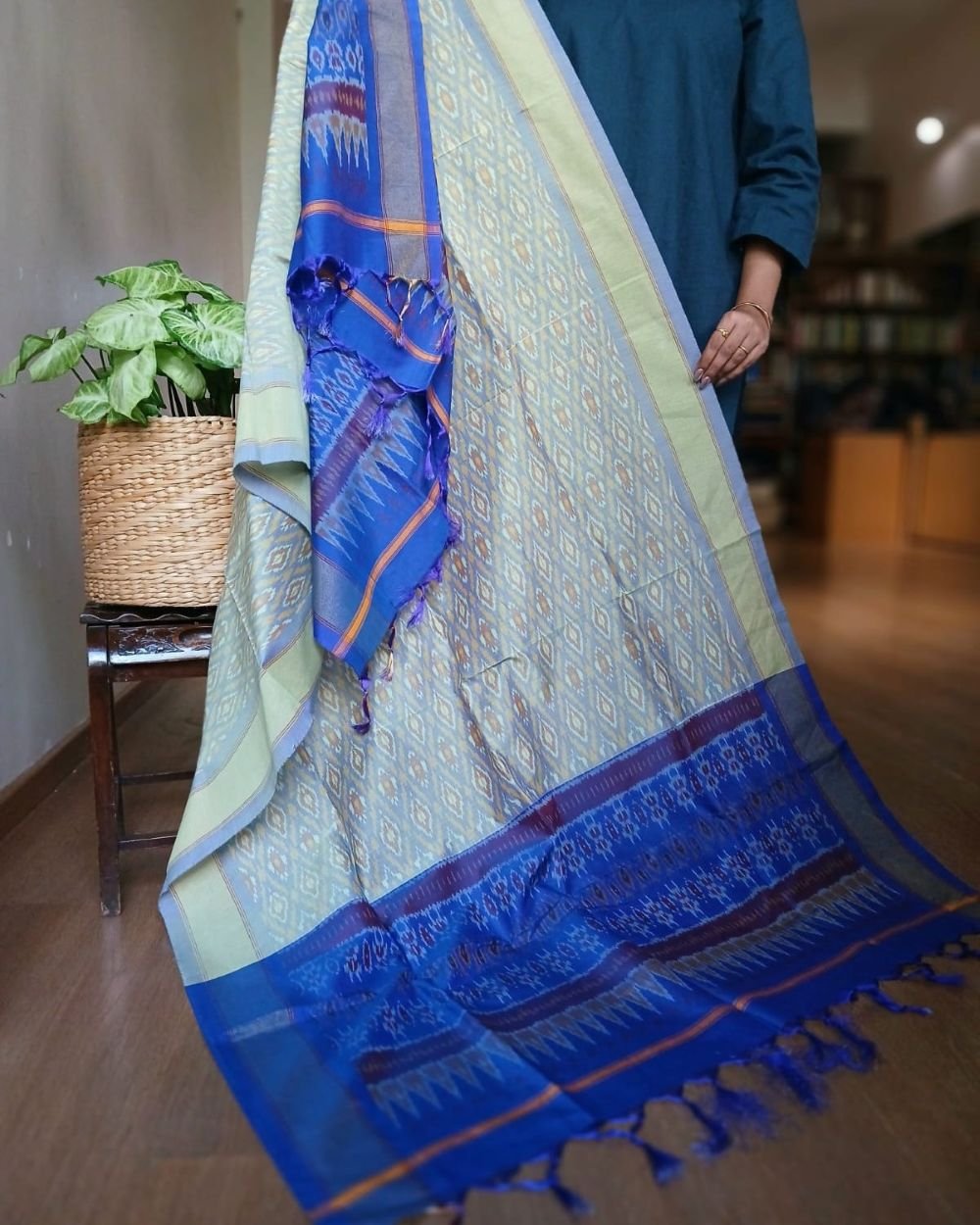 Silk-cotton Ikat Dupatta from Telengana – (SCDT0062)