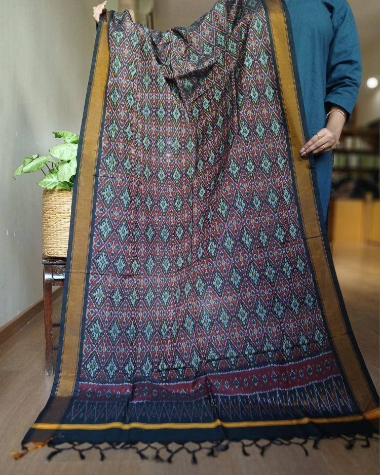 Silk-cotton Ikat Dupatta from Telengana – (SCDT0064) - Image 2