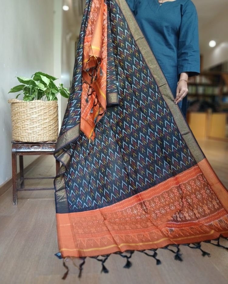 Silk-cotton Ikat Dupatta from Telengana – (SCDT0051)