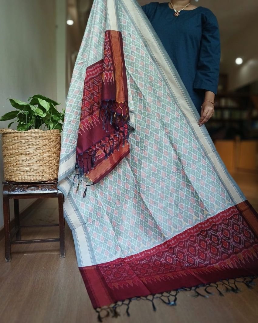 Silk-cotton Ikat Dupatta from Telengana – (SCDT0054)