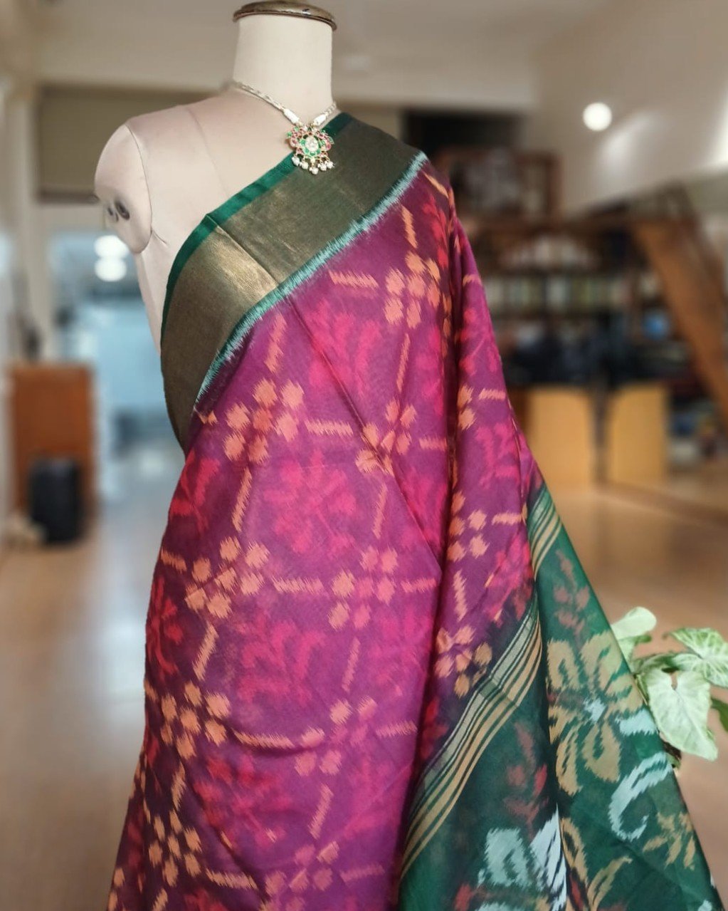 Handloom Single Ikat in Silk-Cotton Saree – (HSIS0036) - Image 2