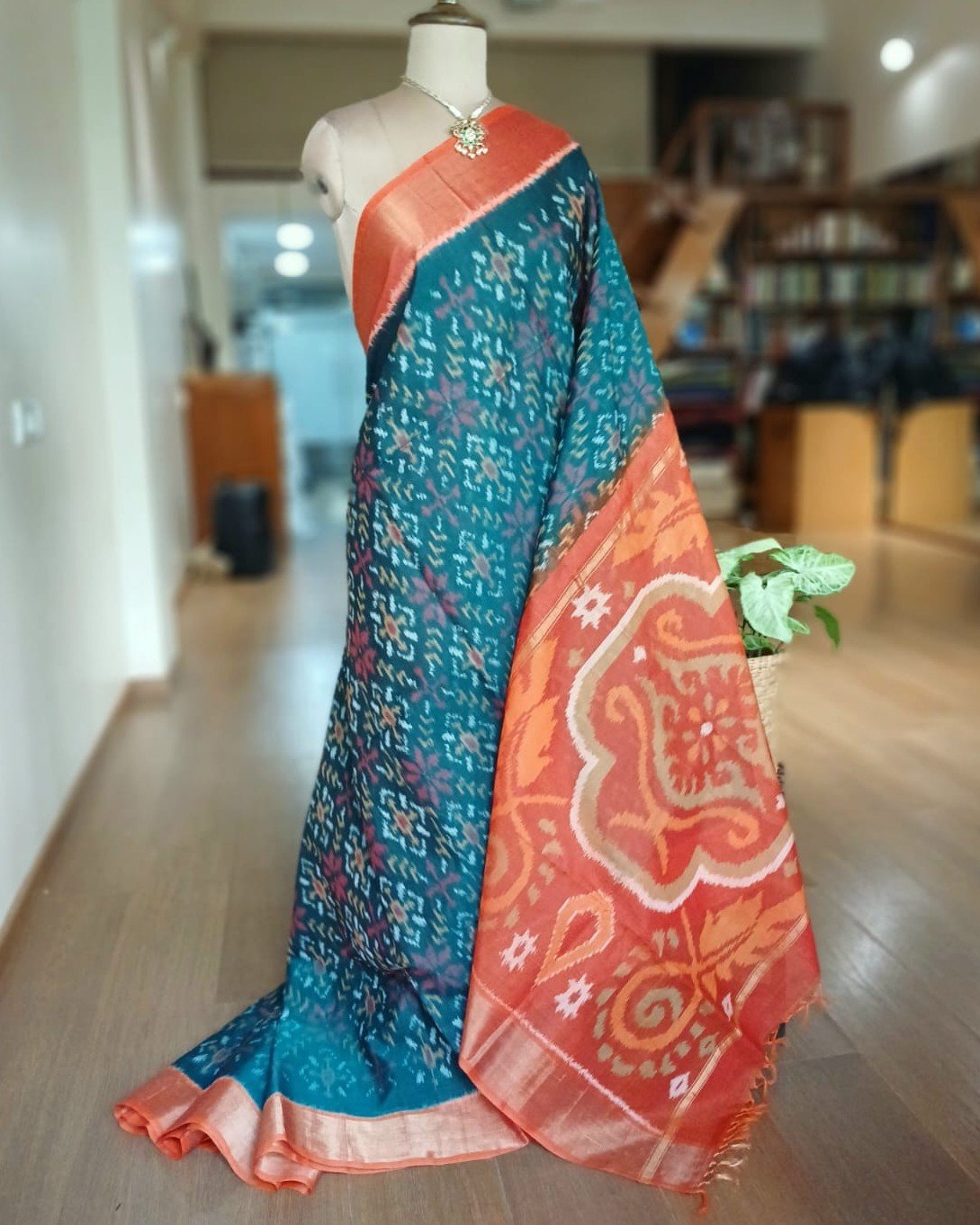 Handloom Single Ikat in Silk-Cotton Saree – (HSIS0037)