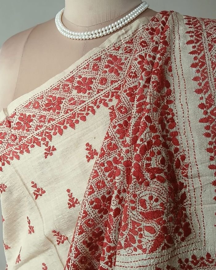 PadmaShree Takdira Begum’s Tussar Silk Kantha Saree – (TSKS0029) - Image 6