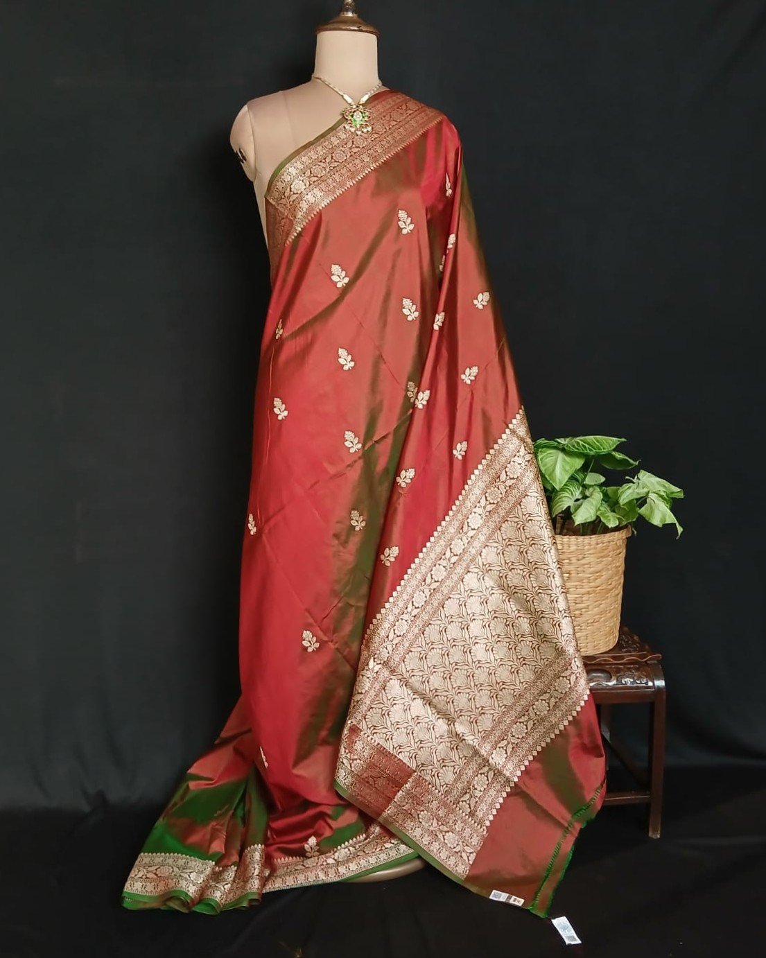 Banarasi Kadua Katan Silk Saree – (BANA0039)